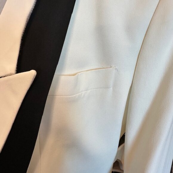 Alexander McQueen Size 44 Off-white and Black Coat - Picture 5 of 11